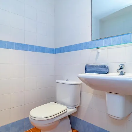 Awesome In With Wifi Holiday home *