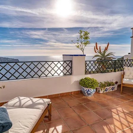 Awesome In With Wifi Holiday home Almunecar